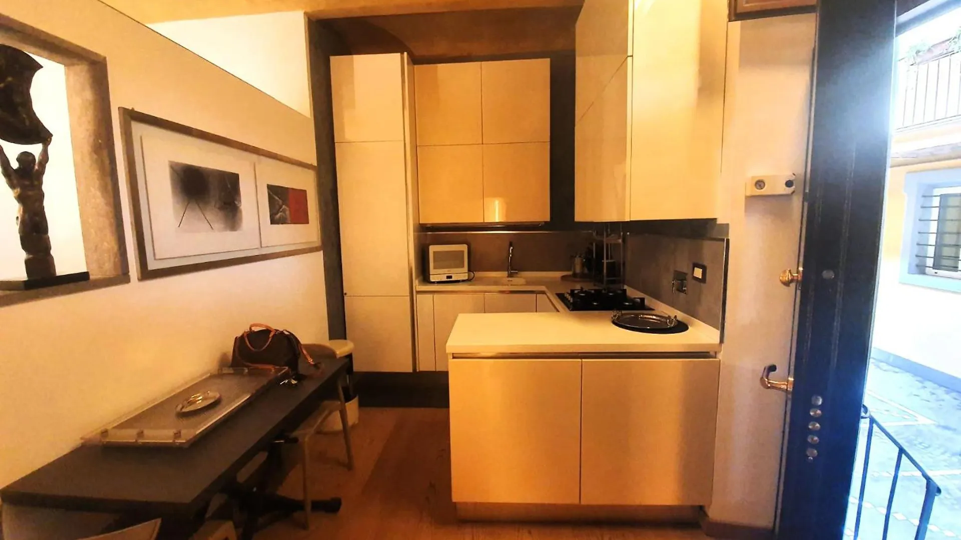 Апартаменты Realty Company Campo De' Fiori Рим Италия